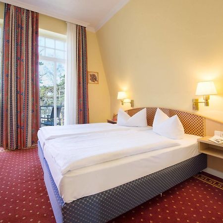 Aparthotel Kuehlungsborn, Villa Am Konzertgarten Екстериор снимка